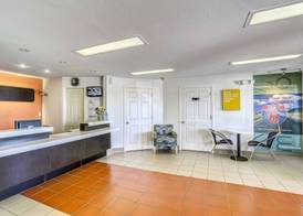 Motel 6-Dickson, TN 2