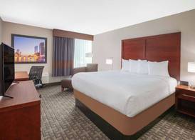 Baymont by Wyndham Grand Rapids Near Downtown 4