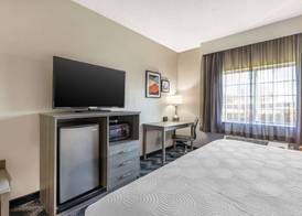 Country Inn & Suites by Radisson, Bolingbrook-Romeoville, I-55 5