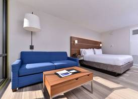 Holiday Inn Express & Suites SPRINGFIELD by IHG 3