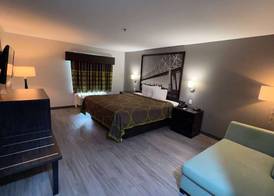 Super 8 by Wyndham Lake Charles/Sulphur 3