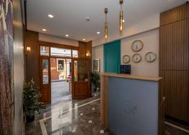 Lynda Hotel 3