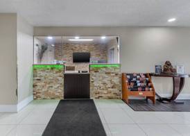 SureStay Hotel by Best Western Kemptville 3