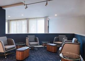 Courtyard by Marriott San Antonio Airport 4