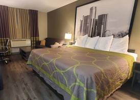 Super 8 by Wyndham Sterling Heights/Detroit Area 5