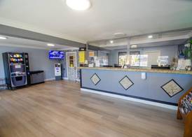 Super 8 by Wyndham Las Vegas North Strip/Fremont St. Area 3