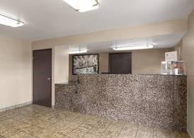 Super 8 by Wyndham Casa Grande 2