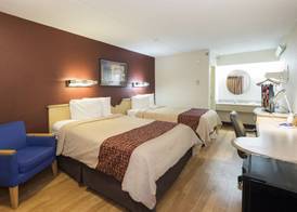 Red Roof Inn Cincinnati - Sharonville 5