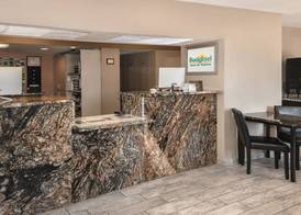 Econo Lodge Inn & Suites Yuma 2