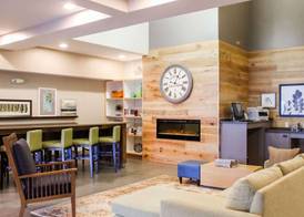 Country Inn & Suites by Radisson, Chester, VA 3
