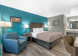 Quality Inn Bradenton North I-75 4