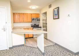 Philadelphia Suites at Airport - An Extended Stay Hotel 5