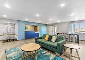WoodSpring Suites Washington Meadowlands PA 3