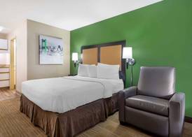 Extended Stay America Suites Seattle Bellevue Factoria 4