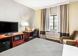 Quality Inn & Suites Vail Valley 5