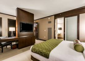 Secret Suites At Vdara 5