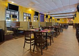 Ramada by Wyndham Tampa Airport Westshore 2