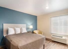 WoodSpring Suites Thornton-North Denver 4