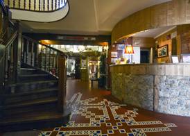 Logis Hotel Restaurant Planes 4