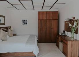 Cana Vineyard Guesthouse 4