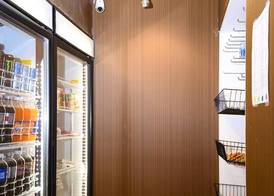 Days Inn & Suites by Wyndham Niagara Falls/Buffalo 2