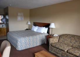 McClellan Inn 3