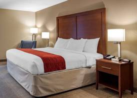 Comfort Inn Biltmore West 5