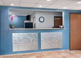 Super 8 by Wyndham Sun Prairie/Madison E 3