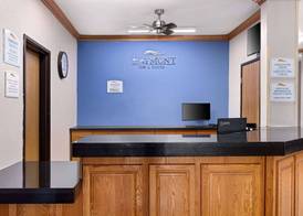 Baymont by Wyndham Waterloo 2