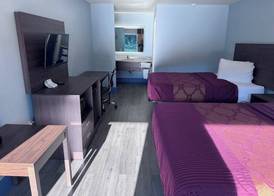 Florence Inn and Suites 5