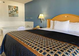 Econo Lodge Branson Theater District 5
