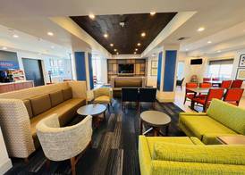 Holiday Inn Express & Suites SALINAS by IHG 2