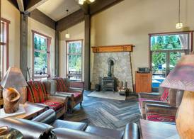 Wuksachi Lodge 2