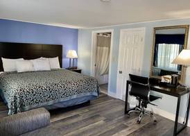 Beacon Inn & Suites 4