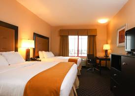 Holiday Inn Express & Suites OLATHE NORTH by IHG 5