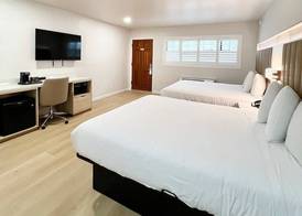 Nob Hill Motor Inn -Newly Updated Rooms! 2