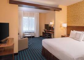 Fairfield Inn & Suites by Marriott Huntington 5