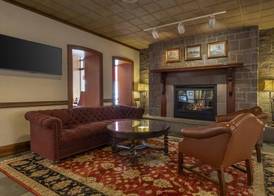 Best Western Plus The Normandy Inn & Suites 4