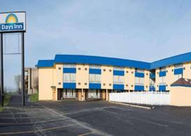 Days Inn by Wyndham Fort Wright Cincinnati Area 2