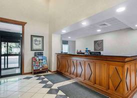 Comfort Inn & Suites Voorhees/Mt. Laurel 2