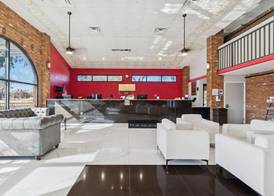 Ramada by Wyndham Temple Terrace/Tampa North 4