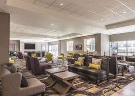 La Quinta by Wyndham Cincinnati Sharonville 5