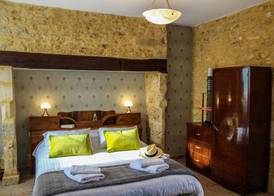 Aux Bories de Marquay, chambres d'hôtes B&B avec piscine et SPA près de Sarlat 4
