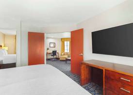 Best Western Plus Villa Del Lago Inn Patterson 4