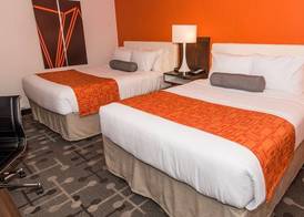 Howard Johnson by Wyndham Portsmouth 4