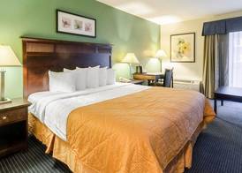 Rodeway Inn & Suites Williamsburg Central 4
