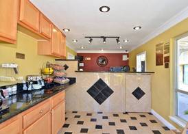 Oasis Inn Sacramento- Elk Grove 2