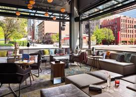 Moxy Chicago Downtown 2