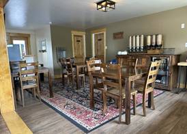 Estes Mountain Inn 3