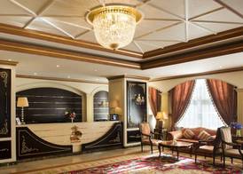 Magnum Hotel & Suites West Bay 2
